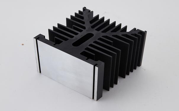 黑色阳极氧化处理的萝卜视频免费下载看片散热器 黑色阳极氧化处理的萝卜视频免费下载看片散热器