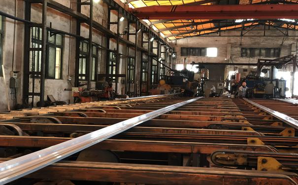 萝卜视频免费下载看片挤压 萝卜视频免费下载看片挤压